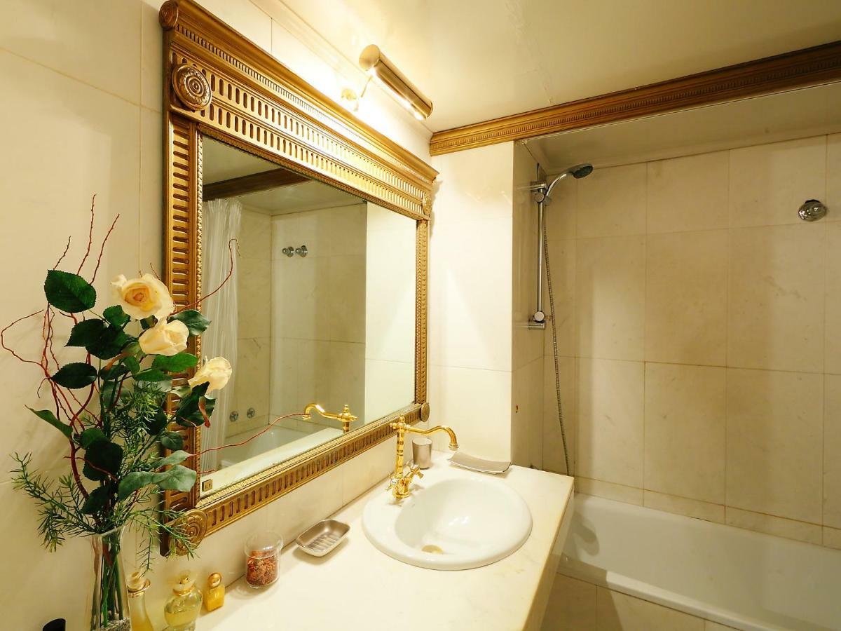 Apartment Plaza De Catalunya - Pso- De Gracia By Interhome Barcelona Zewnętrze zdjęcie